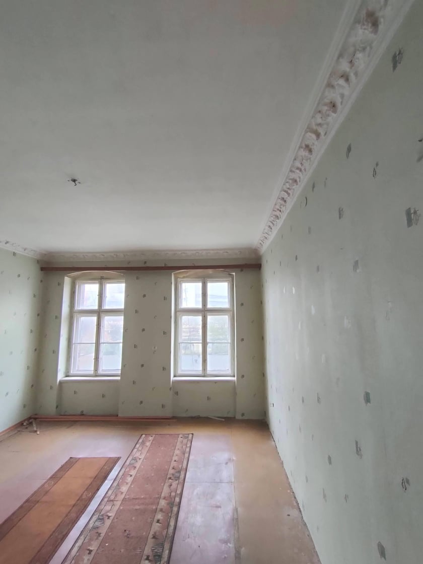 Powierzchnia działki: 295 mkw.


Powierzchnia budynku: 679 mkw.

Cena wywoławcza: 2 640 000 zł



&nbsp;
&nbsp;