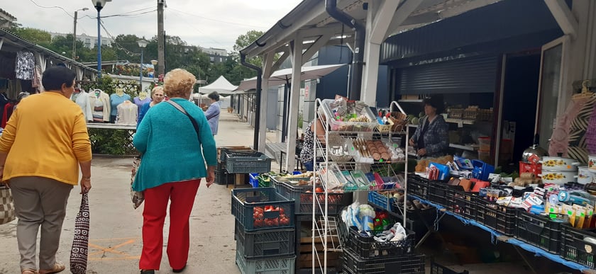 Na zdjęciu targowisko przy ul. Niedźwiedziej
