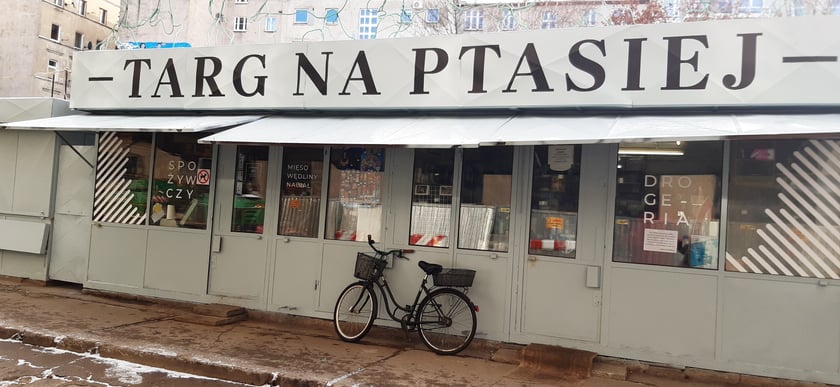 Na zdjęciu targowisko przy ul. Ptasiej