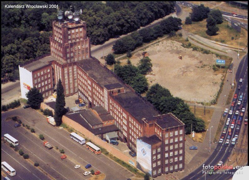 Lata 1990-1994, źródło: Kalendarz Wrocławski 2001 - Wrocław na przełomie 1000 leci TMW