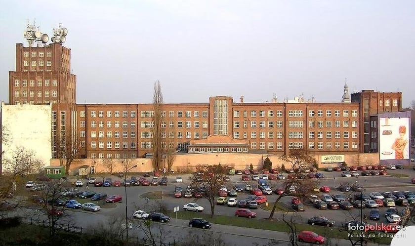Marzec 2004