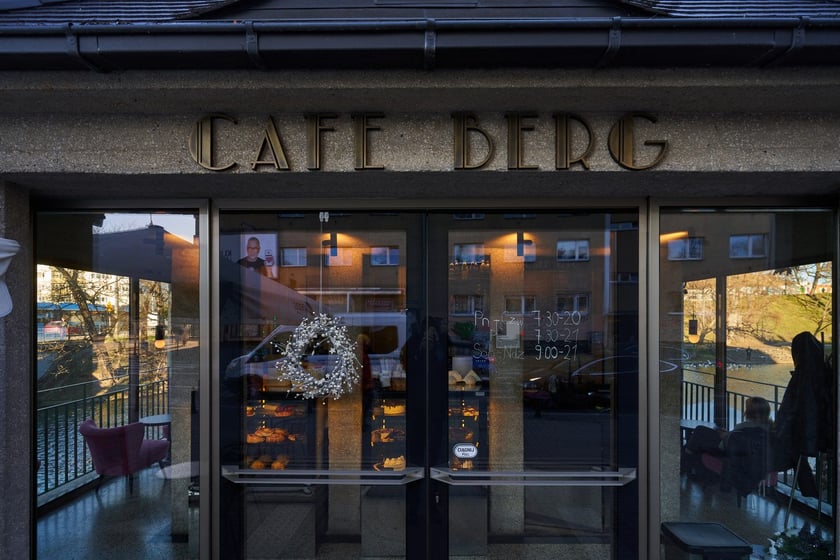 Kawiarnia Cafe Berg, domek nad fosą Maxa Berga we Wrocławiu