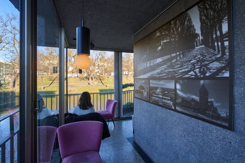 Kawiarnia Cafe Berg, domek nad fosą Maxa Berga we Wrocławiu