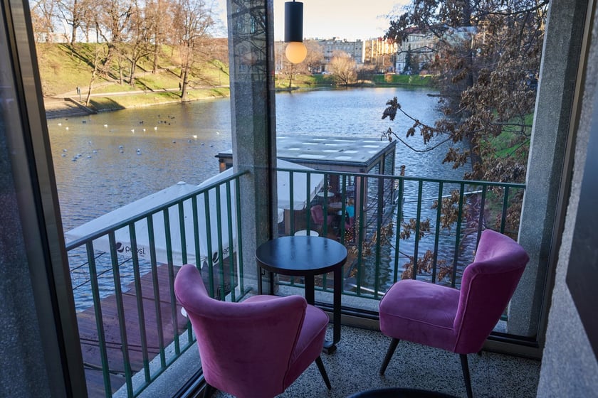 Kawiarnia Cafe Berg, domek nad fosą Maxa Berga we Wrocławiu