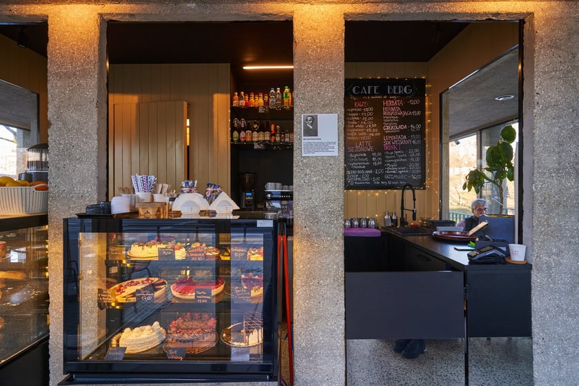Kawiarnia Cafe Berg, domek nad fosą Maxa Berga we Wrocławiu