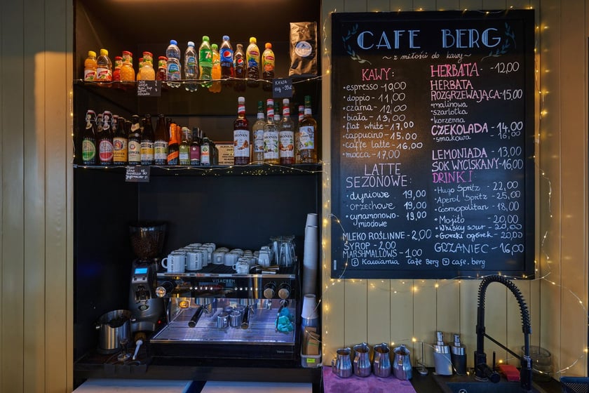 Kawiarnia Cafe Berg, domek nad fosą Maxa Berga we Wrocławiu