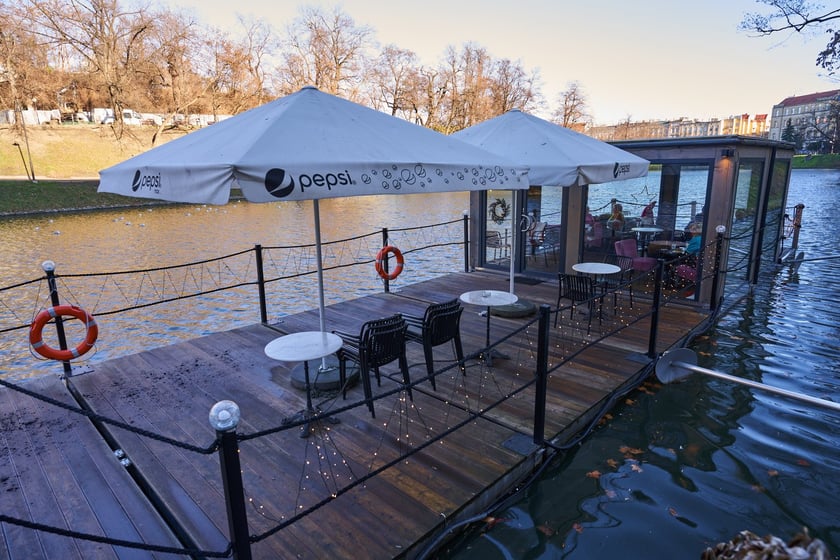 Kawiarnia Cafe Berg, domek nad fosą Maxa Berga we Wrocławiu
