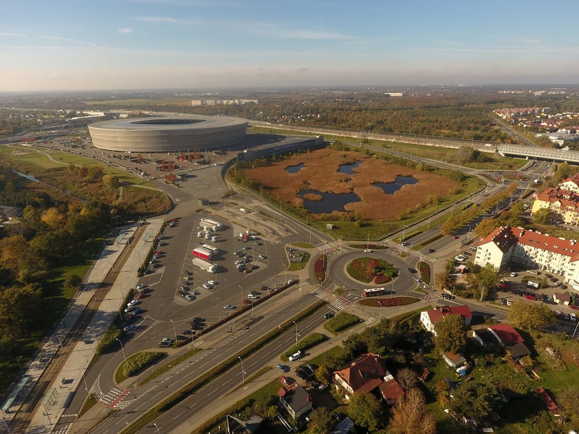 Działka w pobliżu stadionu Tarczyński arena wystawiona ponownie na sprzedaż