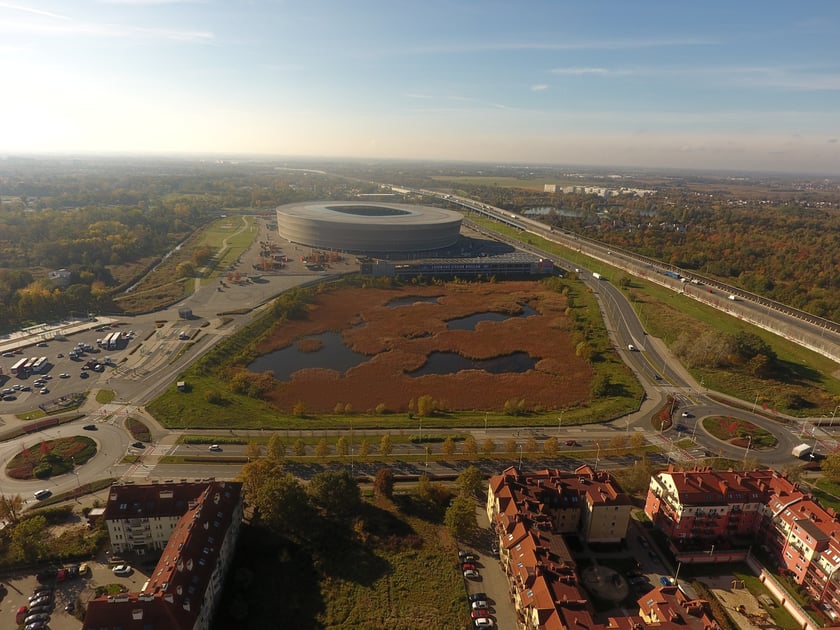 Działka w pobliżu stadionu Tarczyński arena wystawiona ponownie na sprzedaż