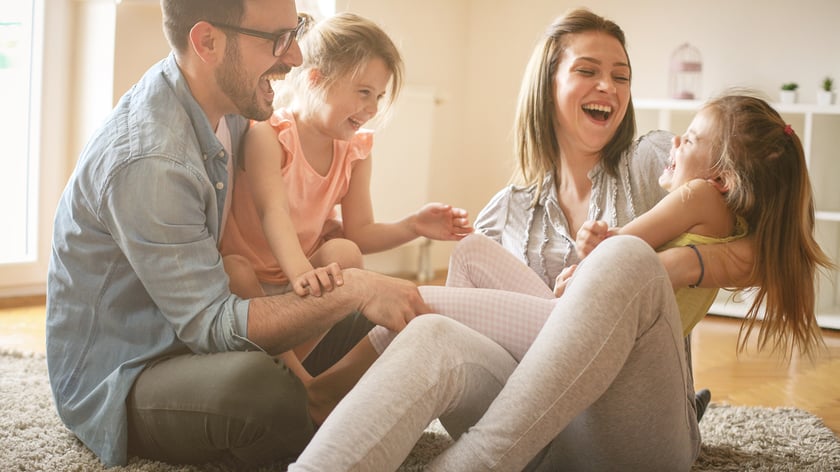 W 2023 roklu mamy nawet 35 wolnych! Dotychczas to&nbsp;26 dni urlopu, do tego będzie prawo do 5 dni urlopu opiekuńczego, 2 dni z powodu&nbsp;&bdquo;siły wyższej&rdquo;&nbsp;i 2 dw&oacute;ch dni opieki nad dzieckiem.&nbsp;