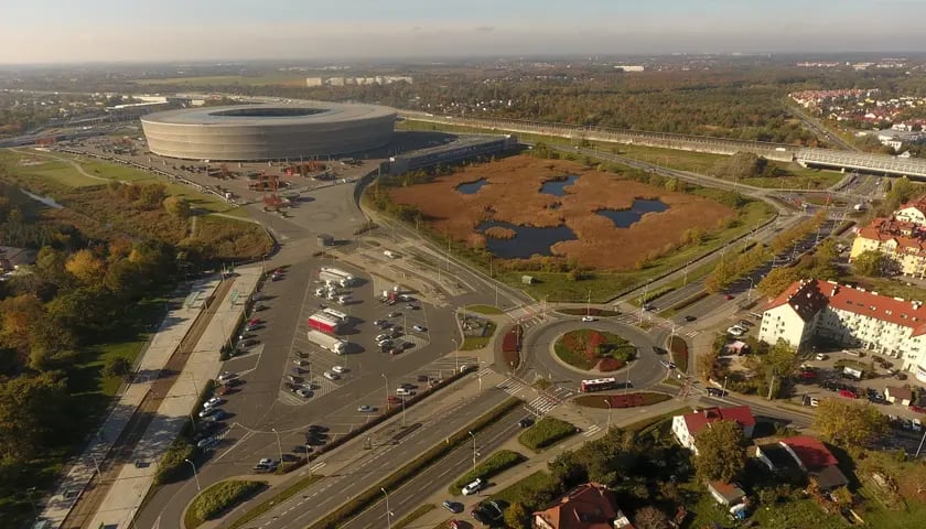 Co wybudują przy Tarczyński Arena?