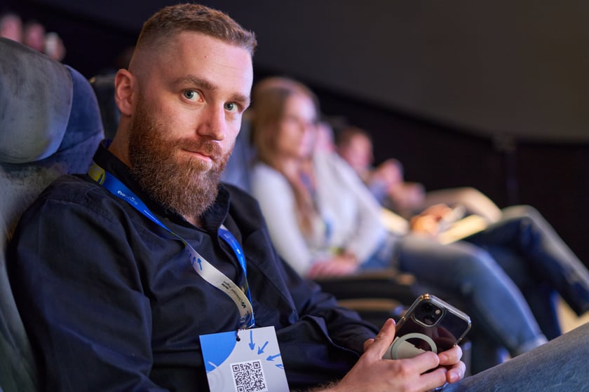 Konferencja Evolutions 2023: Meetup &amp; Showcase w Kinie Nowe Horyzonty