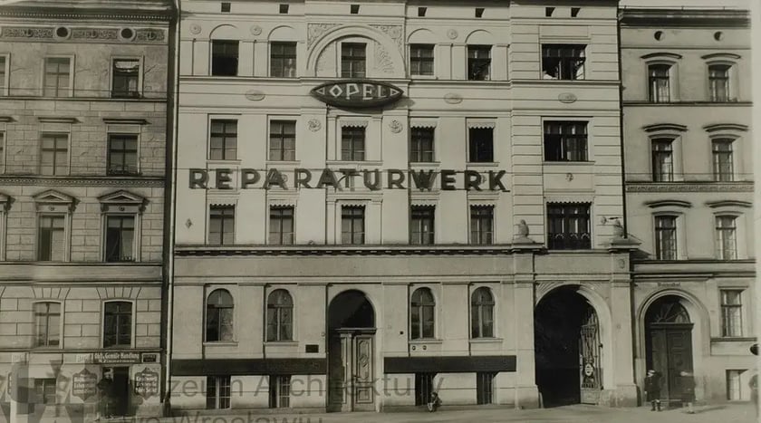 Zakład produkujący samochody Beckmann Otto & Co/Opel. Kamienica przy Kościuszki 124 w 1936 r. Źródło: Archiwum Budowlane Miasta Wrocławia/fotopolska.eu.