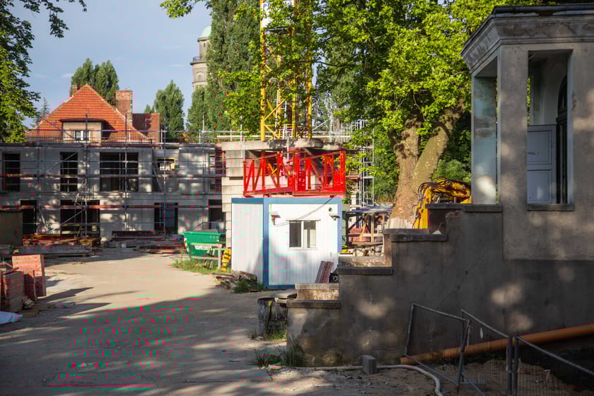 Dawny Dom Kultury Agora przy placu Piłsudskiego