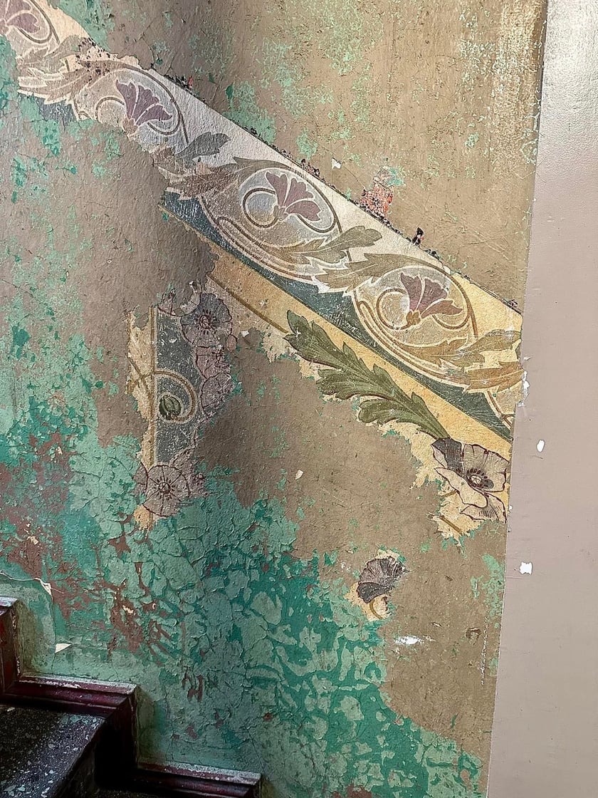 Filip Heliasz na swoich zdjęciach  pokazuje perły miejskiej architektury. Najnowsze odkrycia w kamienicach we Wrocławiu