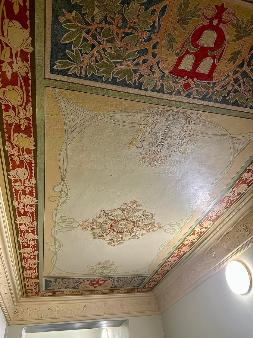 Filip Heliasz na swoich zdjęciach  pokazuje perły miejskiej architektury. Najnowsze odkrycia w kamienicach we Wrocławiu