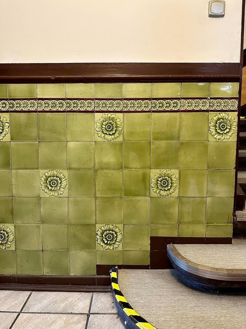 Filip Heliasz na swoich zdjęciach  pokazuje perły miejskiej architektury. Najnowsze odkrycia w kamienicach we Wrocławiu