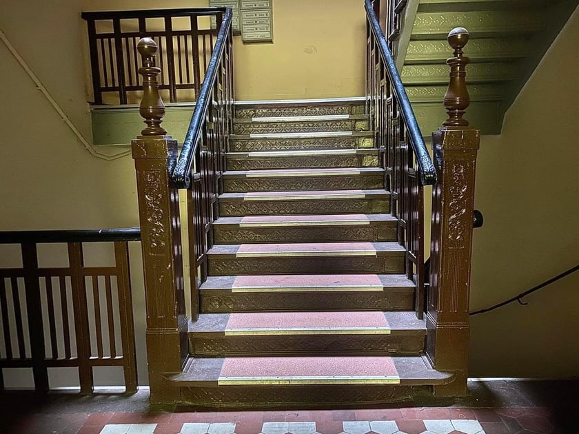 Filip Heliasz na swoich zdjęciach  pokazuje perły miejskiej architektury. Najnowsze odkrycia w kamienicach we Wrocławiu