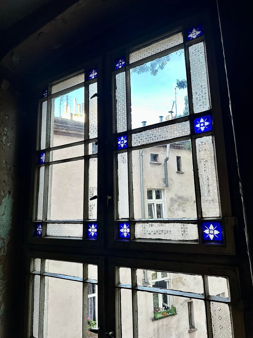 Filip Heliasz na swoich zdjęciach  pokazuje perły miejskiej architektury. Najnowsze odkrycia w kamienicach we Wrocławiu