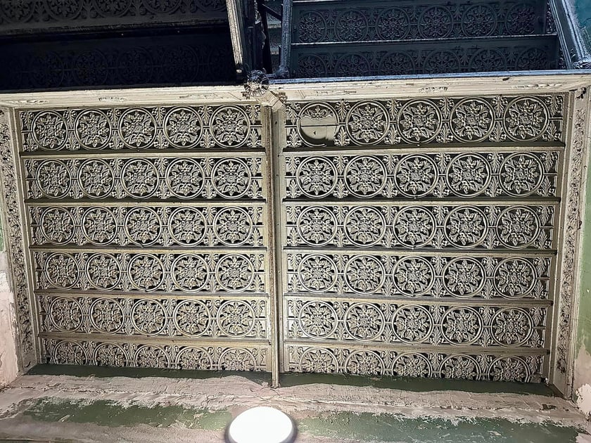 Filip Heliasz na swoich zdjęciach  pokazuje perły miejskiej architektury. Najnowsze odkrycia w kamienicach we Wrocławiu