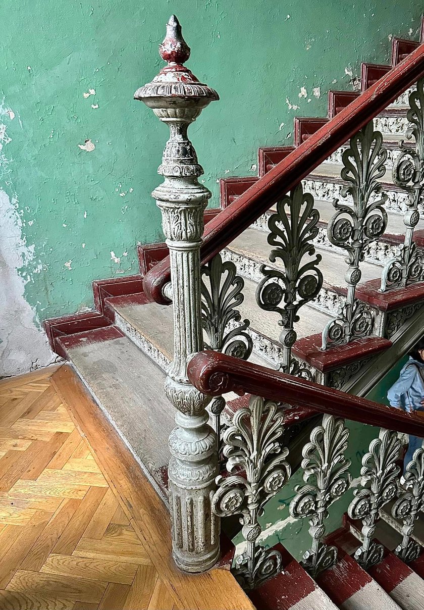 Filip Heliasz na swoich zdjęciach  pokazuje perły miejskiej architektury. Najnowsze odkrycia w kamienicach we Wrocławiu