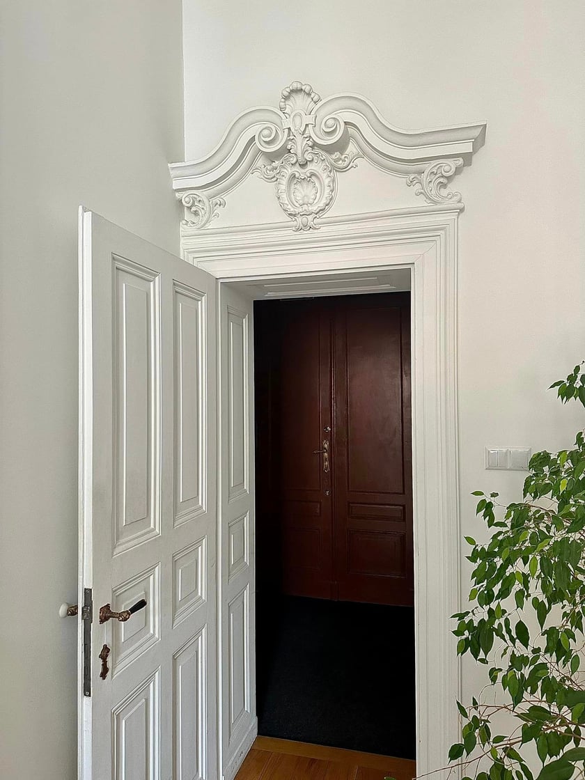 Filip Heliasz na swoich zdjęciach  pokazuje perły miejskiej architektury. Najnowsze odkrycia w kamienicach we Wrocławiu