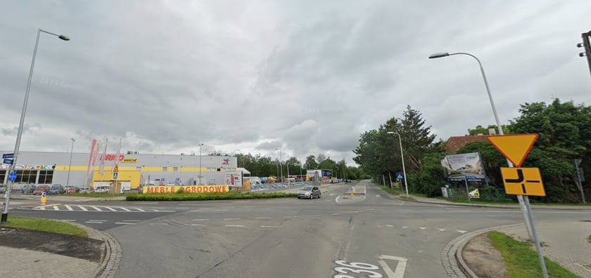 Skrzyżowanie między Maślicami a Stabłowicami zostanie przebudowane