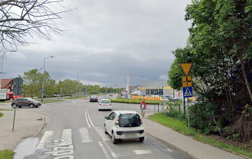 Skrzyżowanie między Maślicami a Stabłowicami zostanie przebudowane