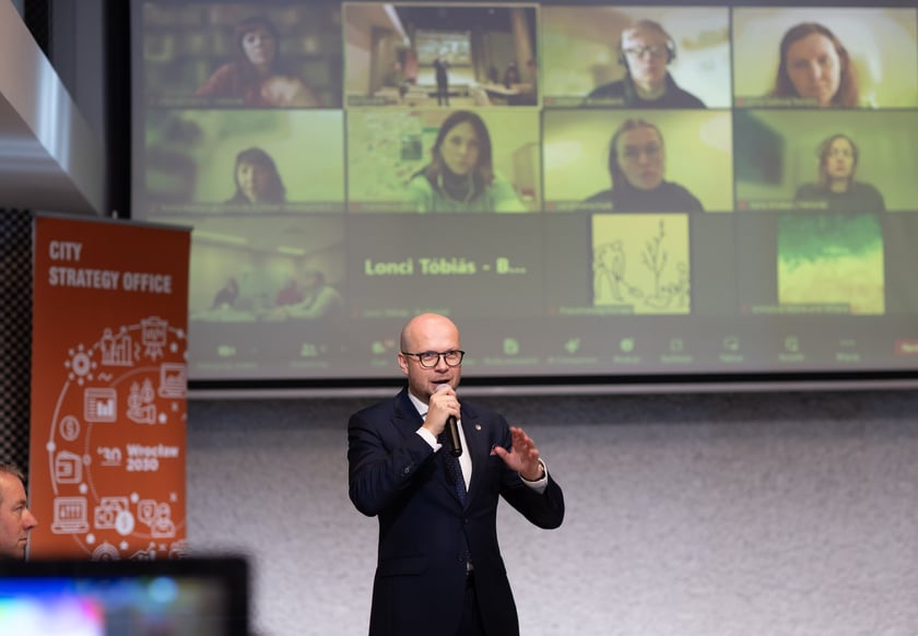 Uczestnicy warsztatów w ramach programu „Cities in Placemaking”.