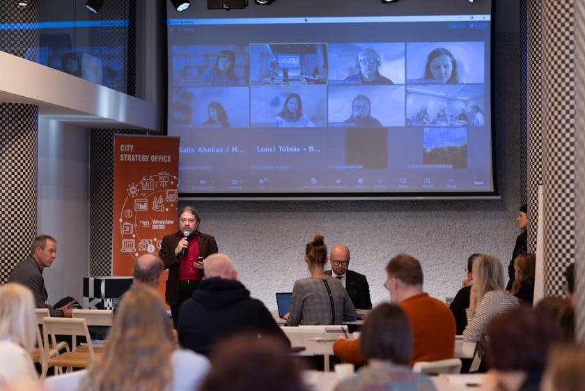Uczestnicy warsztatów w ramach programu „Cities in Placemaking”.