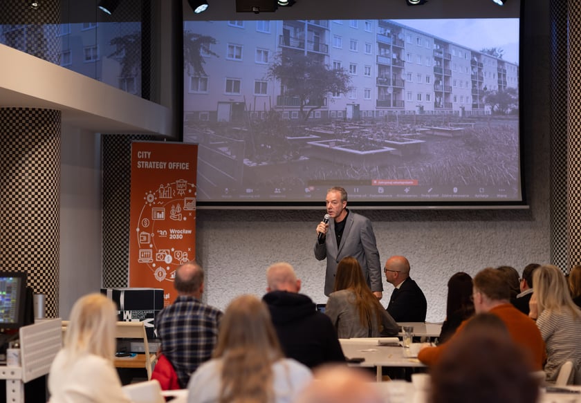 Uczestnicy warsztatów w ramach programu „Cities in Placemaking”.