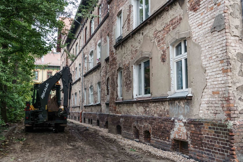Osiedle Brochów, gdzie zbudowano robotnicze osiedle kolejowe i remizę strażacką, która zostanie wyremontowana