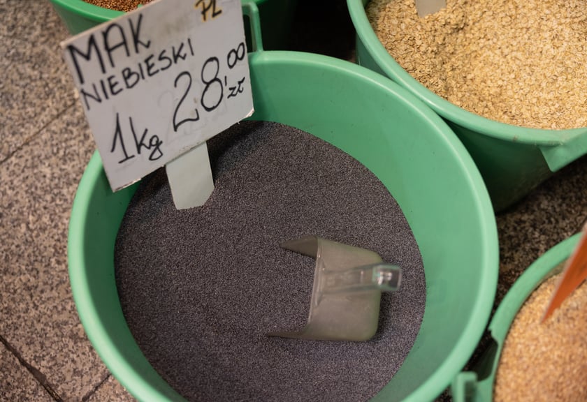 Stoiska i produkty w Hali Targowej