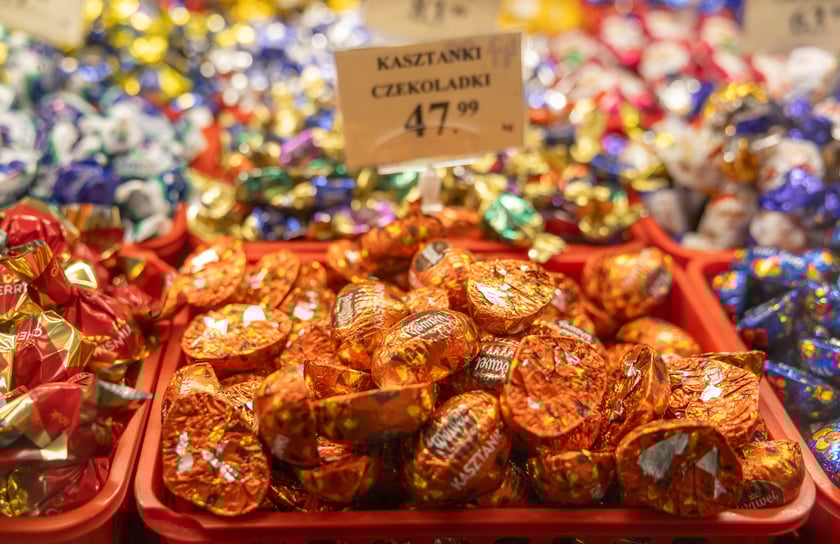 Stoiska i produkty w Hali Targowej