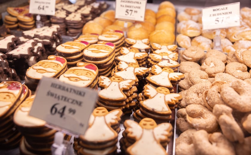 Stoiska i produkty w Hali Targowej