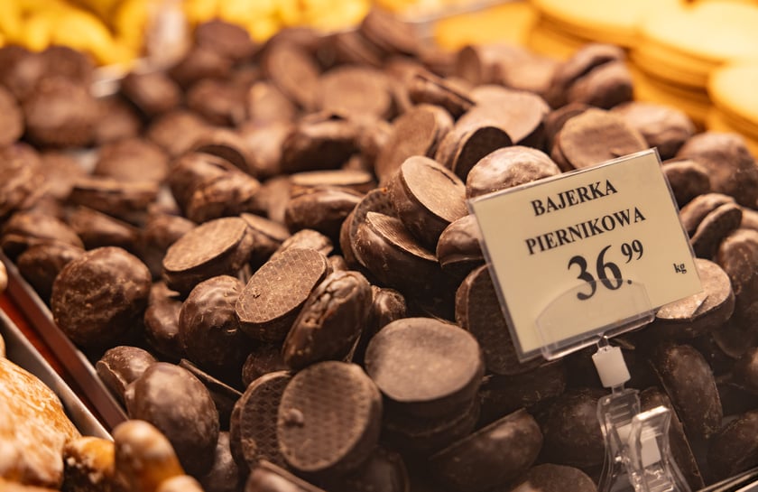 Stoiska i produkty w Hali Targowej