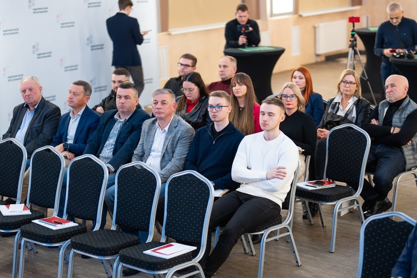 Spotkanie &bdquo;Bez Mikro Nie Ma Makro&rdquo; w Żmigrodzie (11.01.2024)
