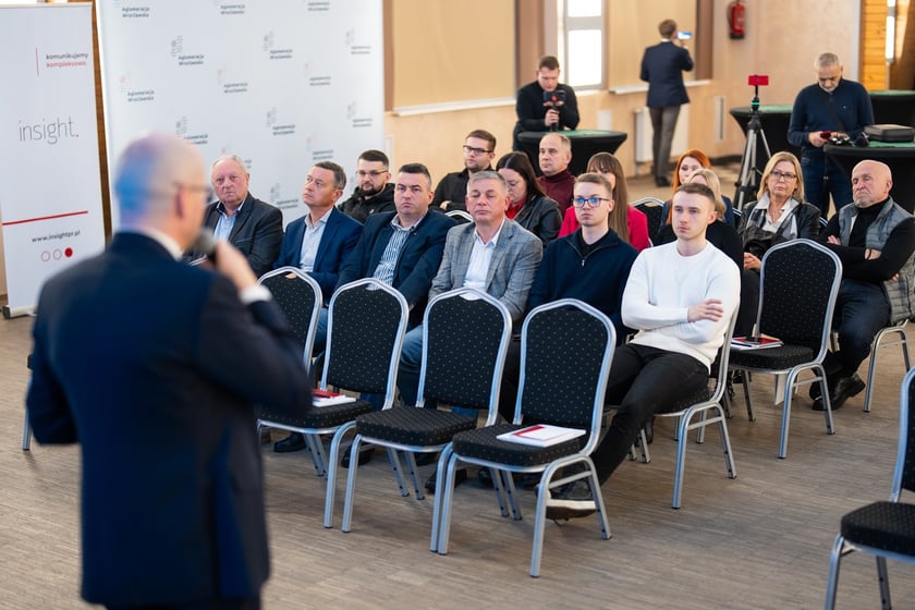 Spotkanie &bdquo;Bez Mikro Nie Ma Makro&rdquo; w Żmigrodzie (11.01.2024)