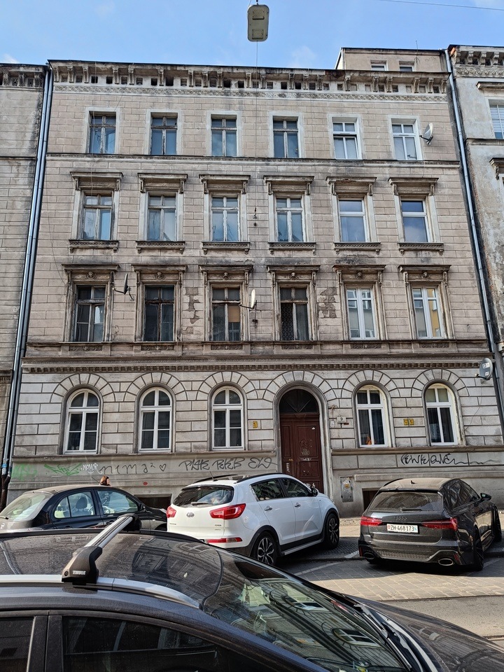 Dąbrowskiego 9-7-1