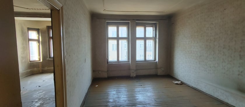 Żermoskiego 25-8
