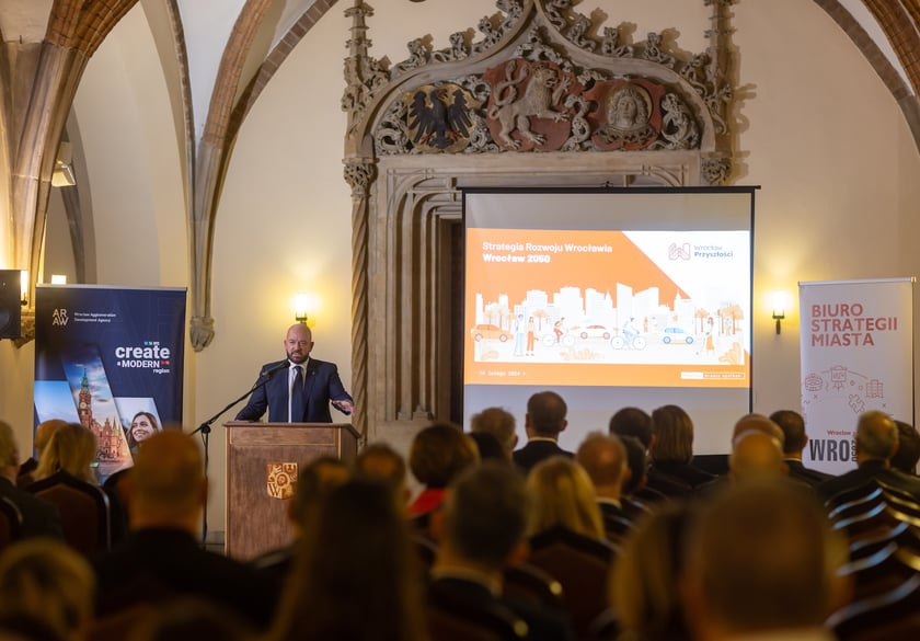 Uczestnicy spotkania  dotyczącego strategii Wrocławia 2050