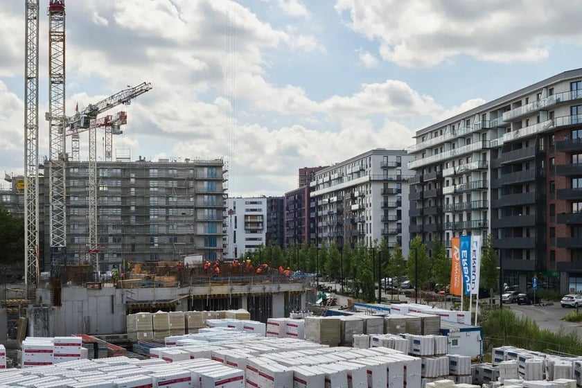 Tak powstaje Port Popowice - jedna z największych nadodrzańskich j inwestycji mieszkaniowych we Wrocławiu.