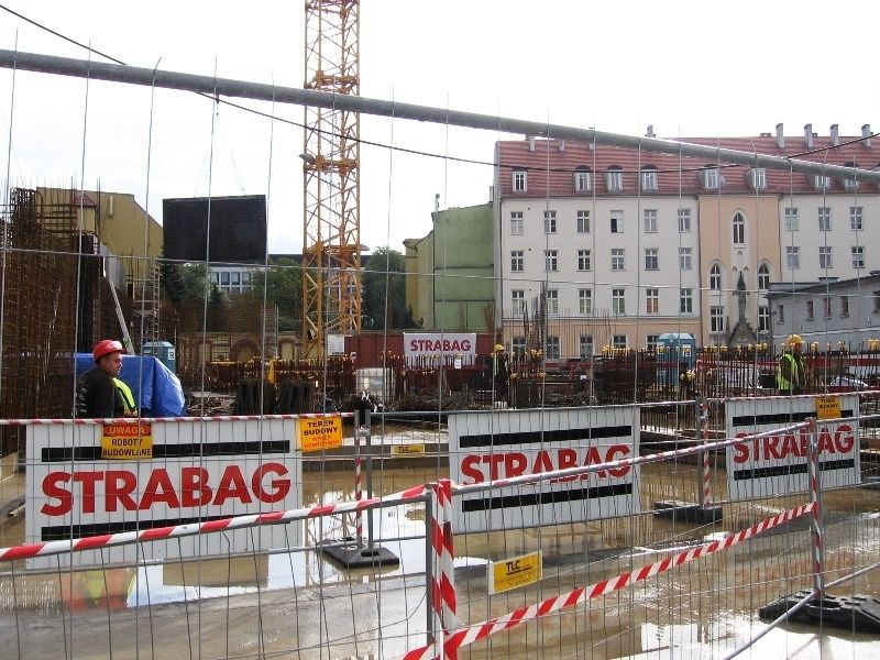 The Bridge Wroclaw Mgallery na Ostrowie Tumskim we Wrocławiu