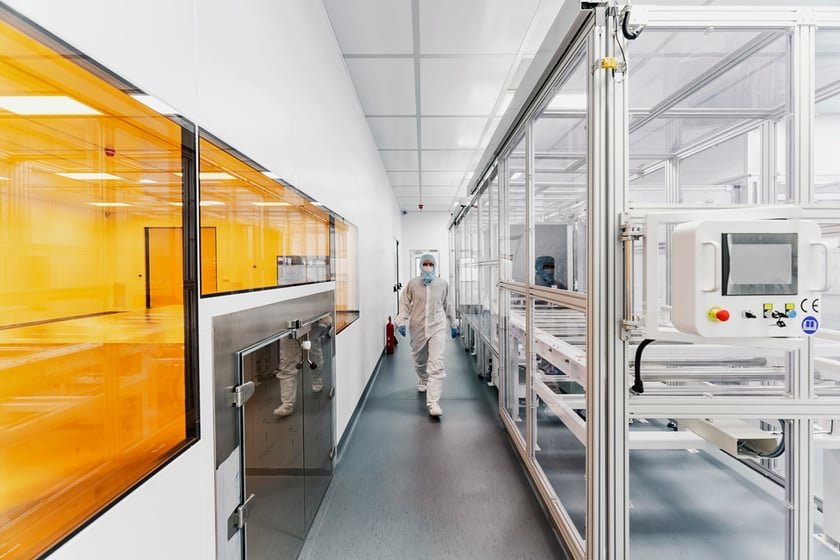 Perowskity - technologia drukowania cienkich i elastycznych ogniw słonecznych. Zastosowanie perowskitów