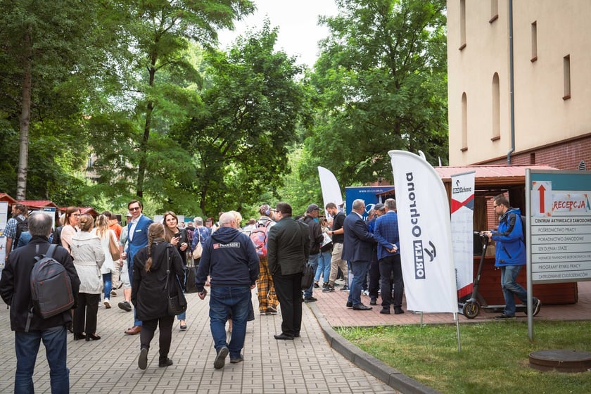 Plenerowe targi pracy przy ul. Glinianej, 13 czerwca 2024