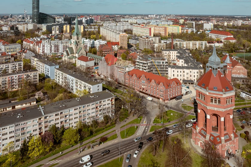 Budowa kompleksu Sudea, kwiecień 2025 r.