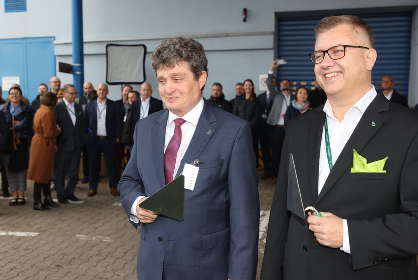 Uroczystość wkopania kamienia węgielnego pod  budowę fabryki Solventum we Wrocławiu.