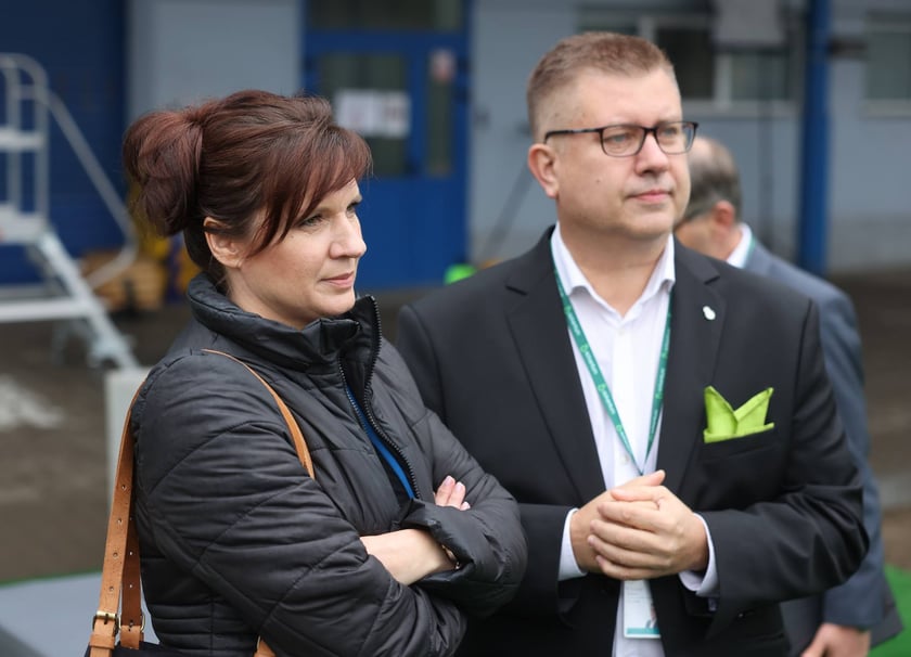 Uroczystość wkopania kamienia węgielnego pod  budowę fabryki Solventum we Wrocławiu.