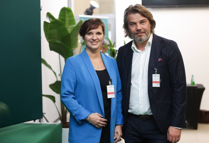 Uroczystość wkopania kamienia węgielnego pod  budowę fabryki Solventum we Wrocławiu.