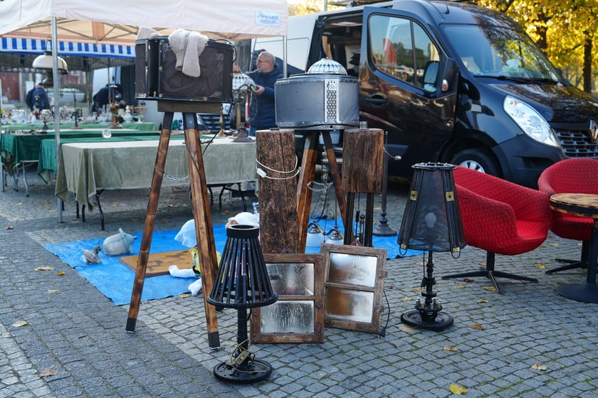 Giełda Staroci pod Iglicą 26 października